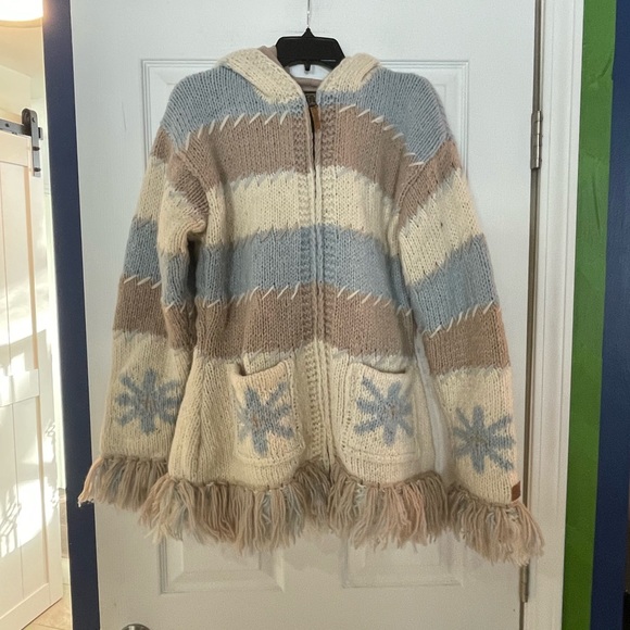 Kyber Outerwear women's 100% wool, fleece-lined, hooded sweater jacket - Large